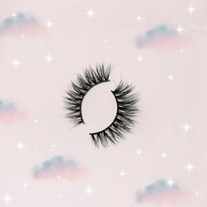 Strip Eyelashes Vancouver Cruelty-Free Falsiesbymb